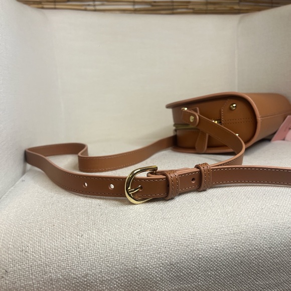 Quince Tan Crossbody Bag - Picture 7 of 8
